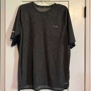 Mens moisture wicking